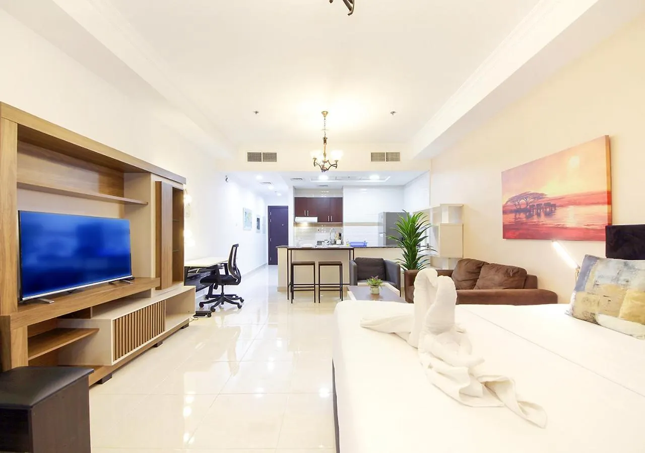 Beautiful Studio Apt In Businessbay Close To Metro Dubaj Egyesült Arab Emírségek
